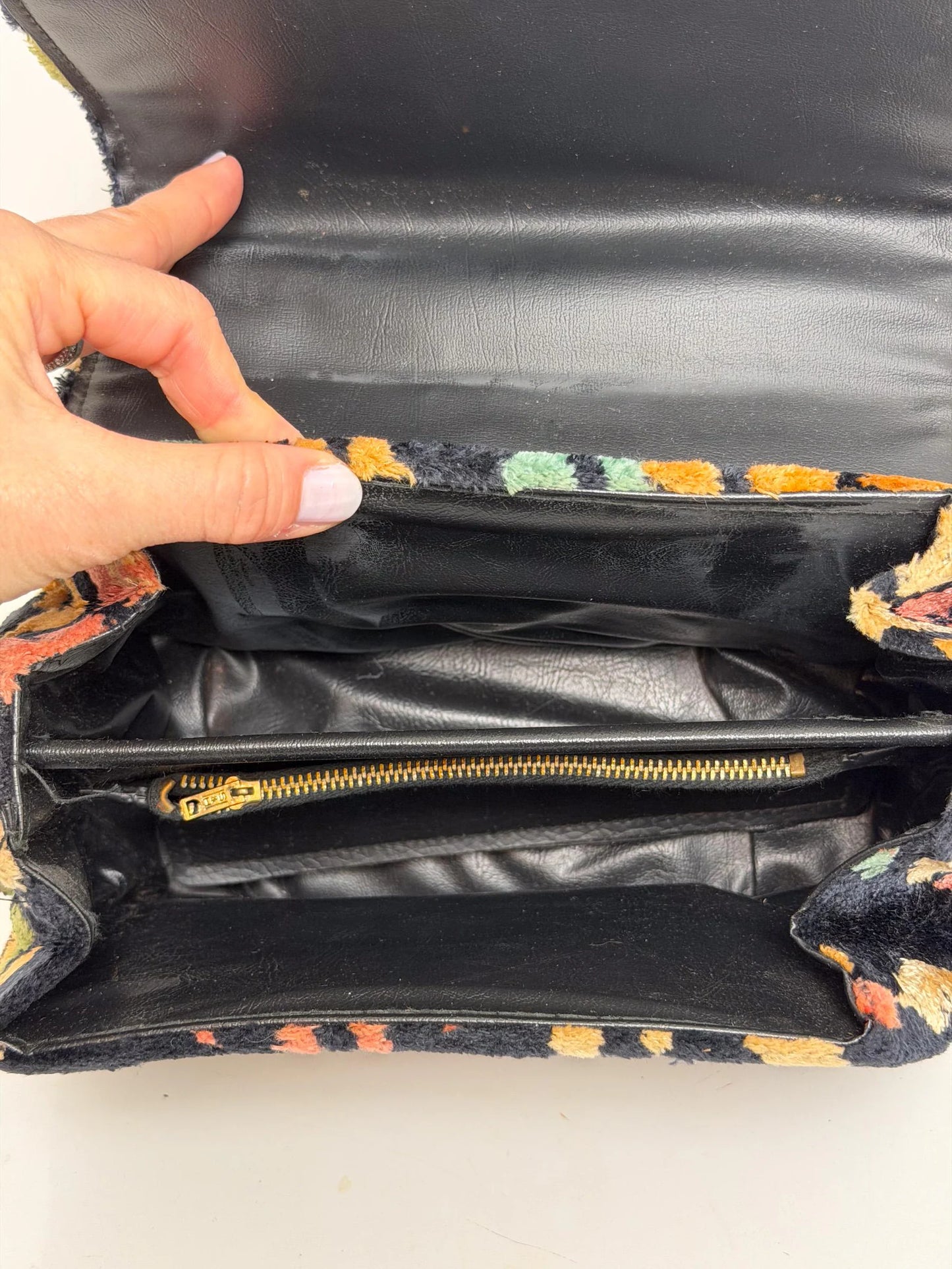 Vintage Floral Carpet Shoulder Bag